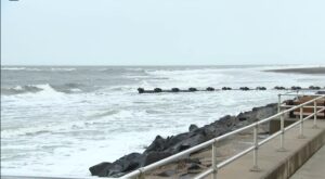 A Late-Summer Beach Warning: The Impact of Hurricane Erin on New Jersey and Delaware.