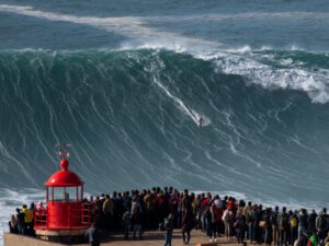 Monster Waves Approaching: Fact, Fear, and Surf Culture